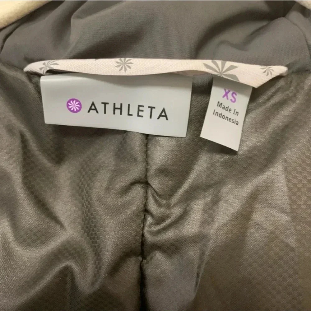Athleta Primaloft Peak Parka Jacket